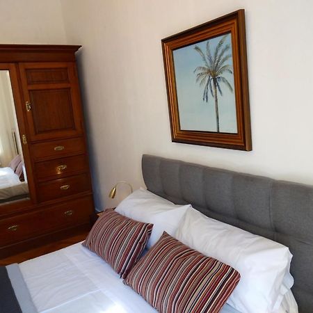 Charmant Appartement Au Centre De Nizza Exterior foto