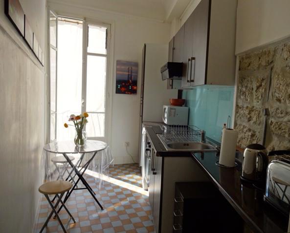 Charmant Appartement Au Centre De Nizza Exterior foto